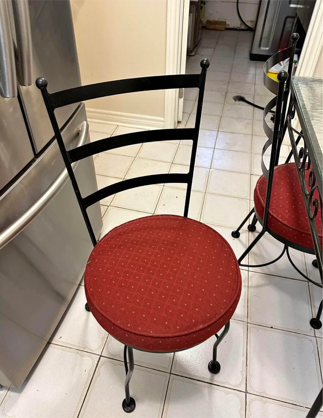 🥕Glass Top Dining Table with 4 Chairs image indicator(3)