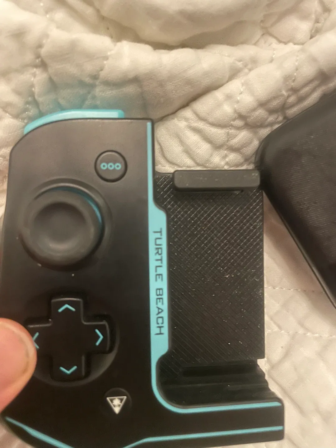 Turtle Beach Atom Mobile Game Controller - Black & Blue image indicator(5)