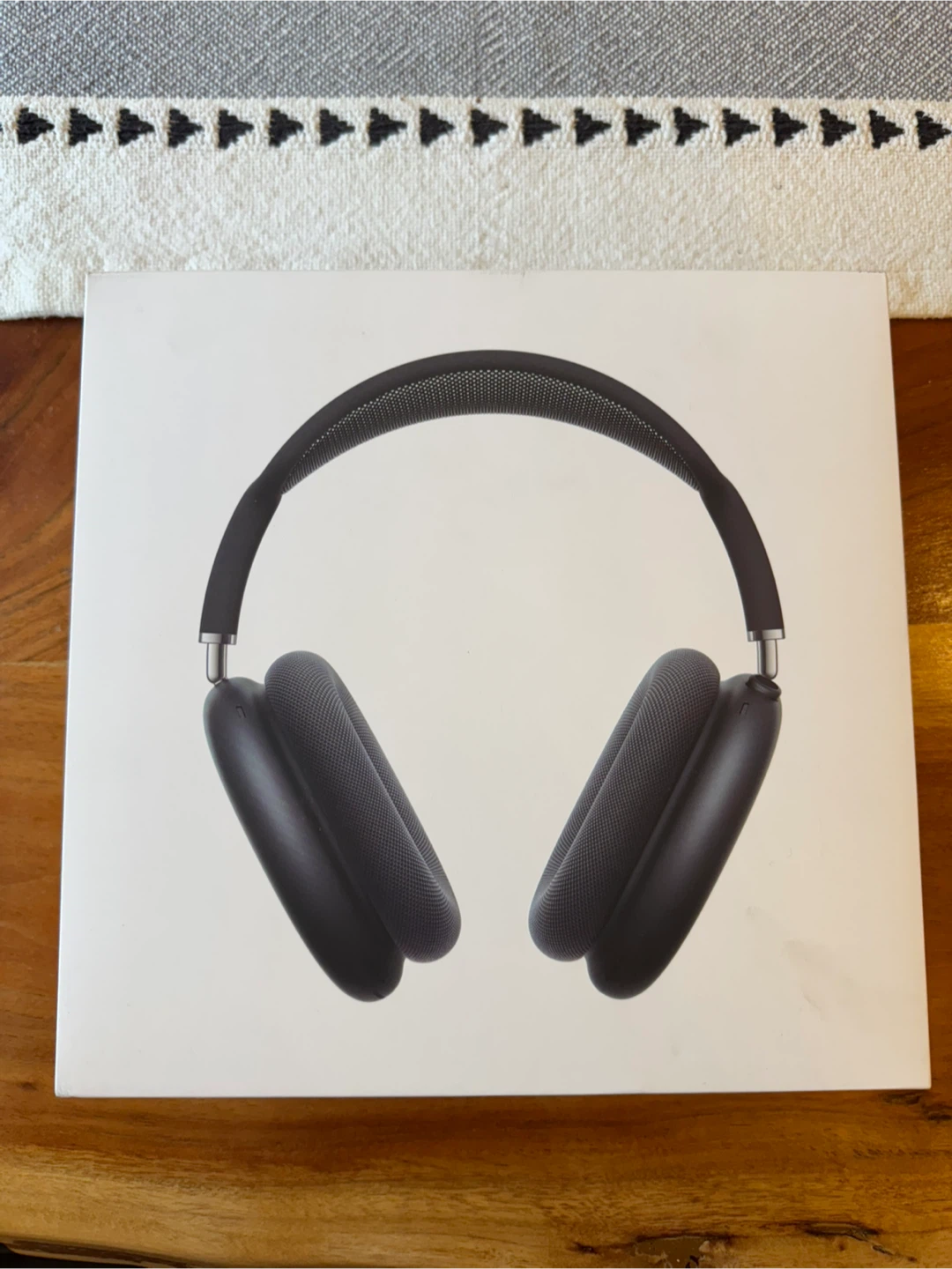 Apple AirPods Max - Midnight - brand new
