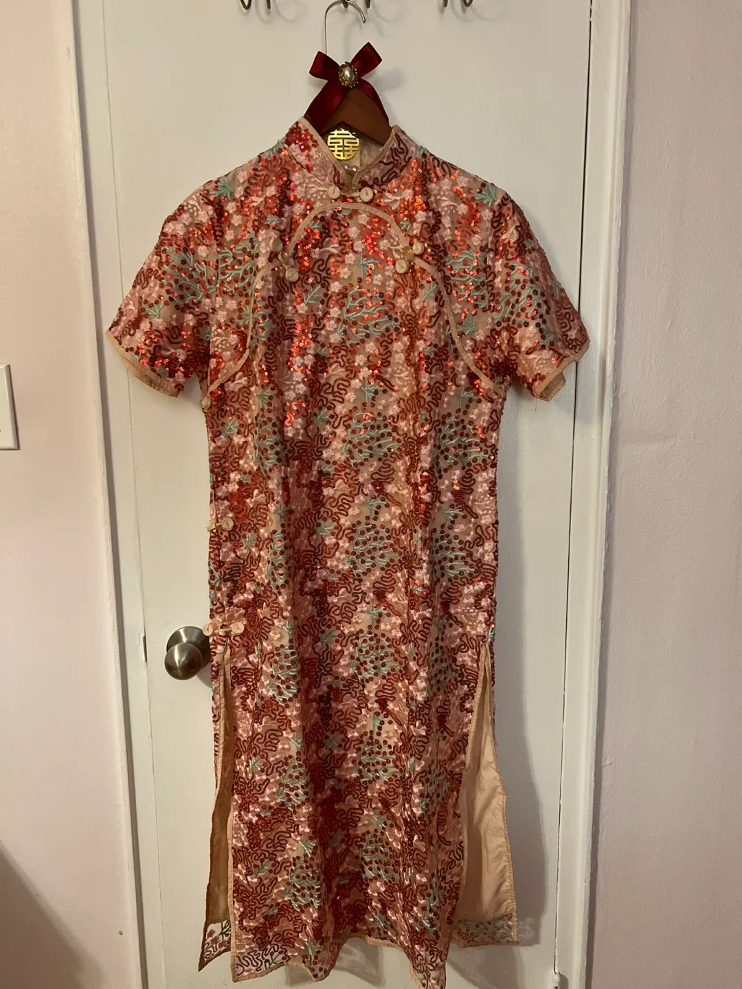 🥕 Floral Embroidered Cheongsam Dress - New thumbnail