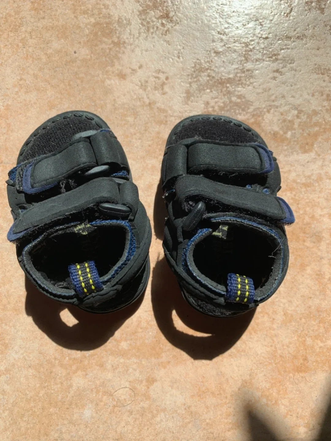 Shoes: Toddler / Baby sandals Size 1 thumbnail