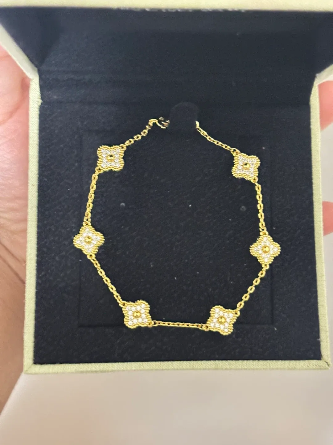 18K gold filled 6 clover bracelet image indicator(4)