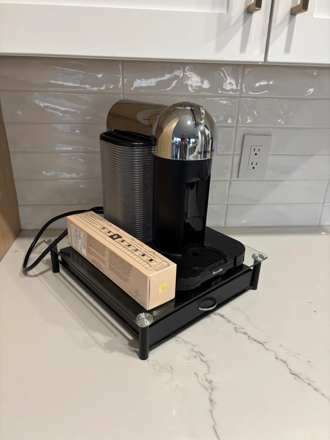 Nespresso Vertuo Next Coffee machine with  Capsule Dispenser - photo 5