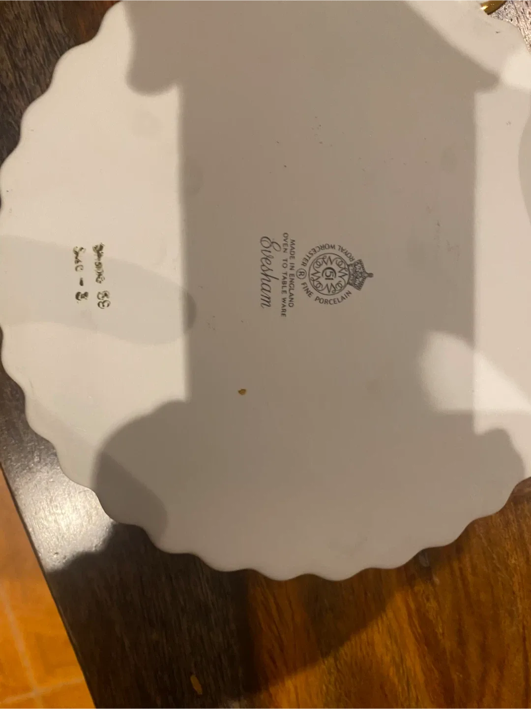 Royal Worcester Evesham Dinnerware Set image indicator(4)