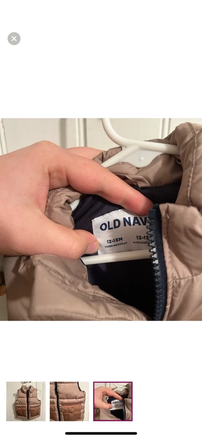 Old Navy Puffer Vest - Size 12-18M image indicator(3)