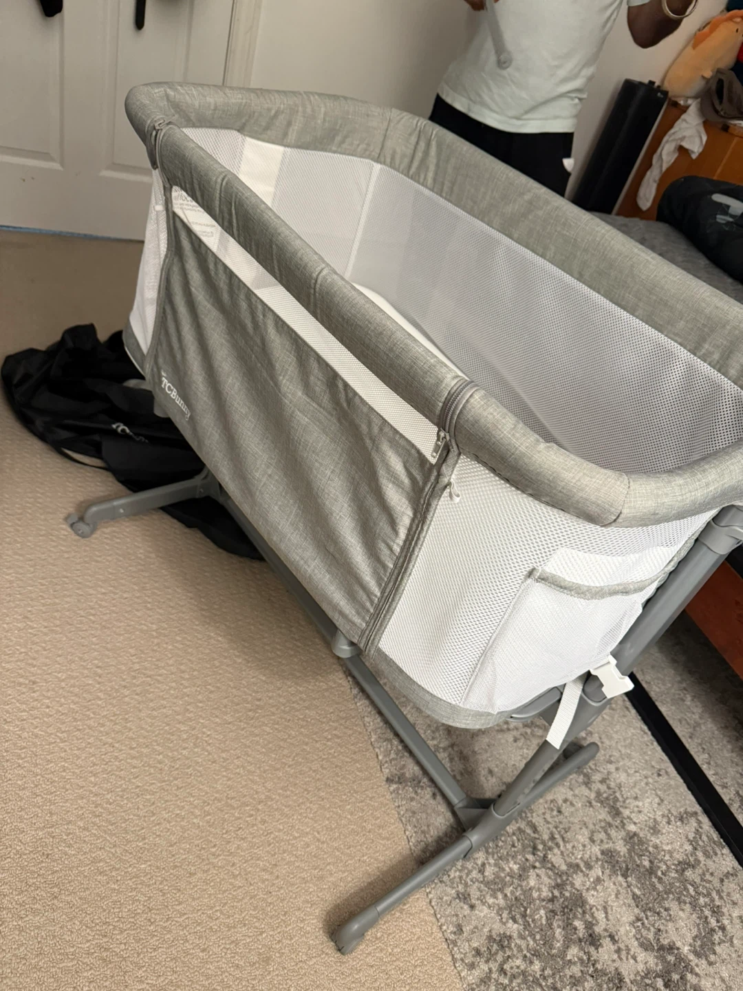 TCBunny Baby Bedside Bassinet Crib - Grey