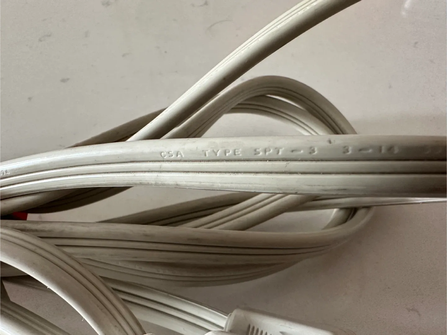 Extension cords (NOMA brand) – 2m / 3m / 4m image indicator(9)