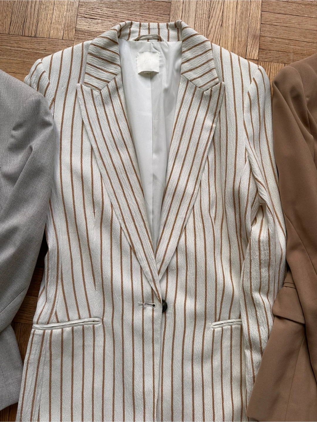 MOVING SALE 3 Blazers Bundle - photo 3