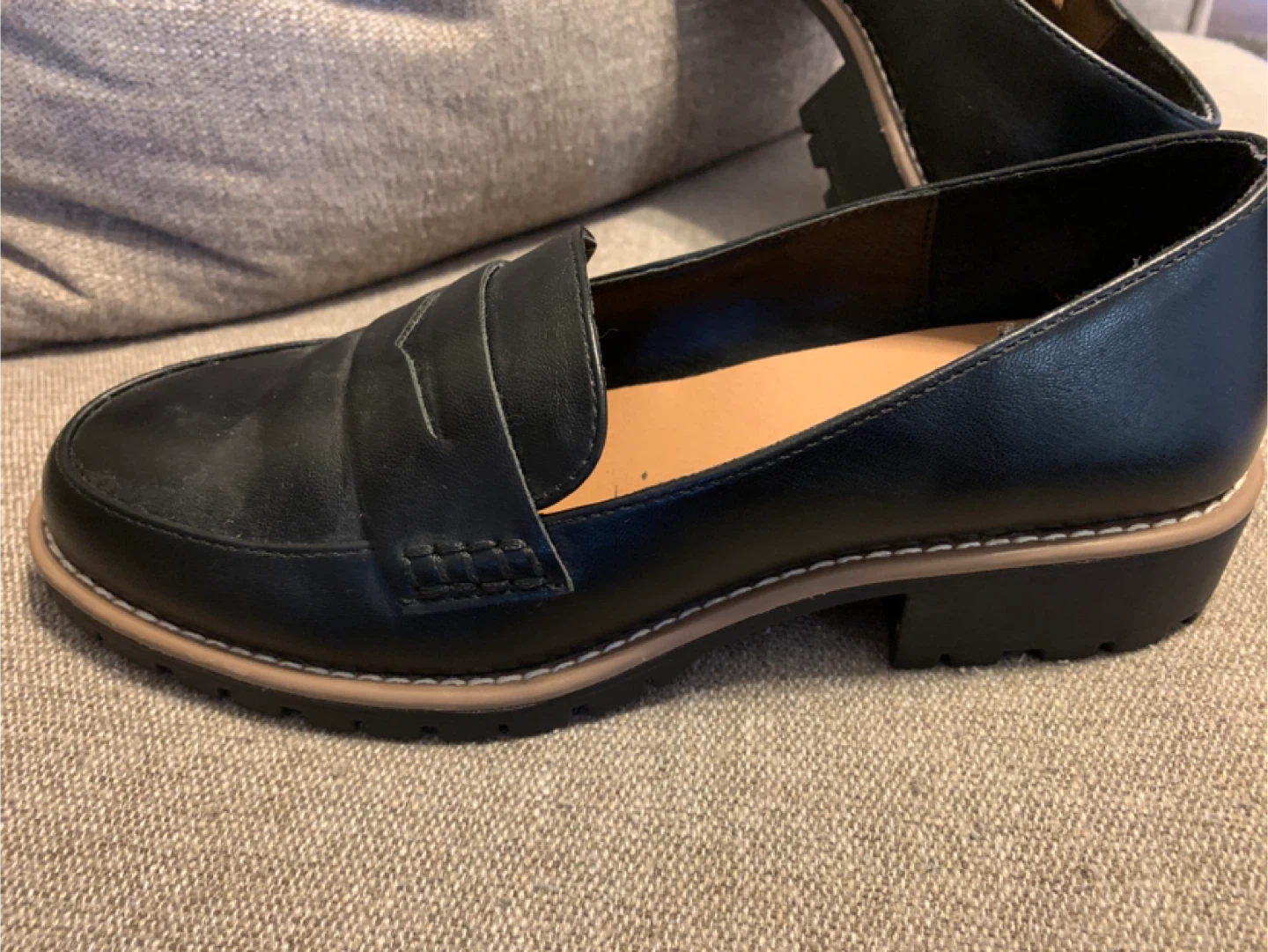 DV by Dolce Vita Black Leather Loafers - Size 8 - photo 2