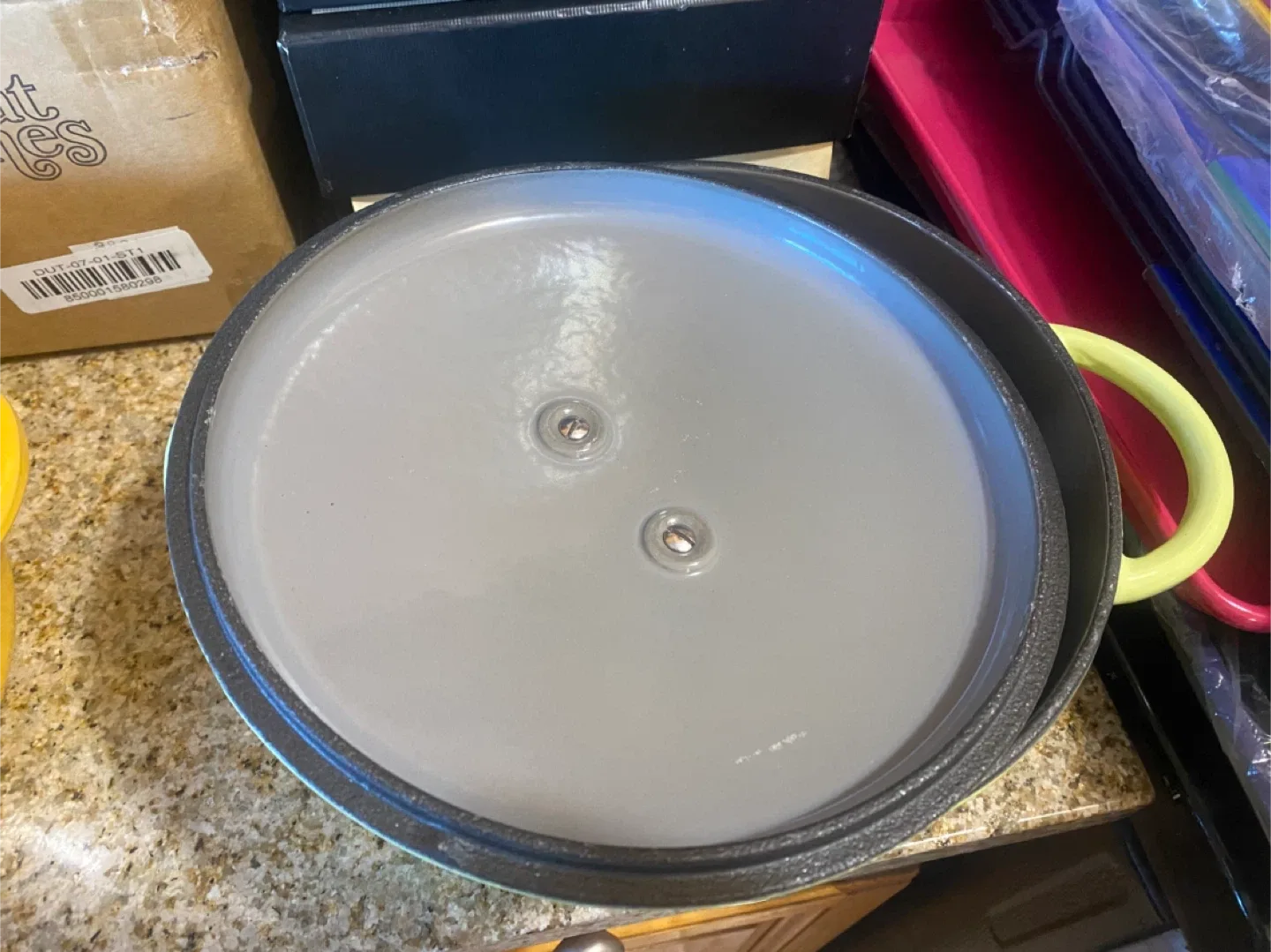 Great Jones Dutch Oven - Light Green image indicator(3)