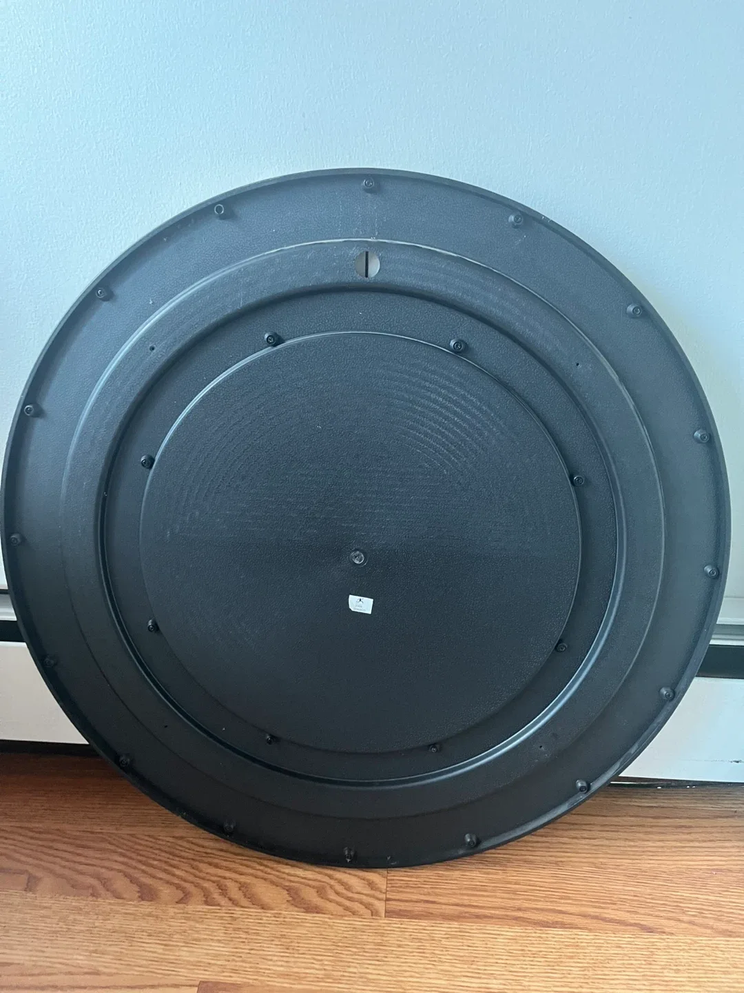 Gold Round Decorative Wall Mirror image indicator(2)