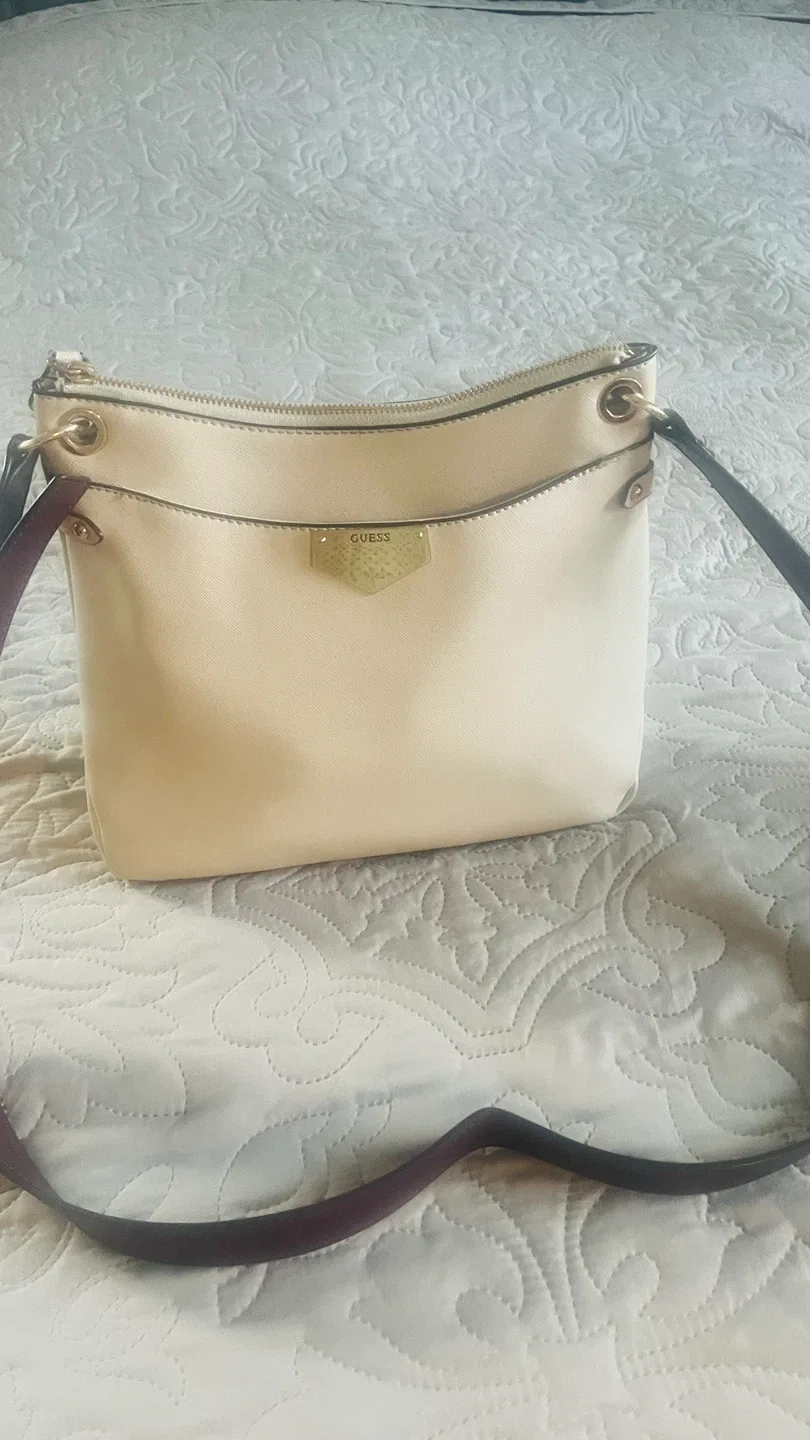 Guess Cream Crossbody Bag image indicator(3)