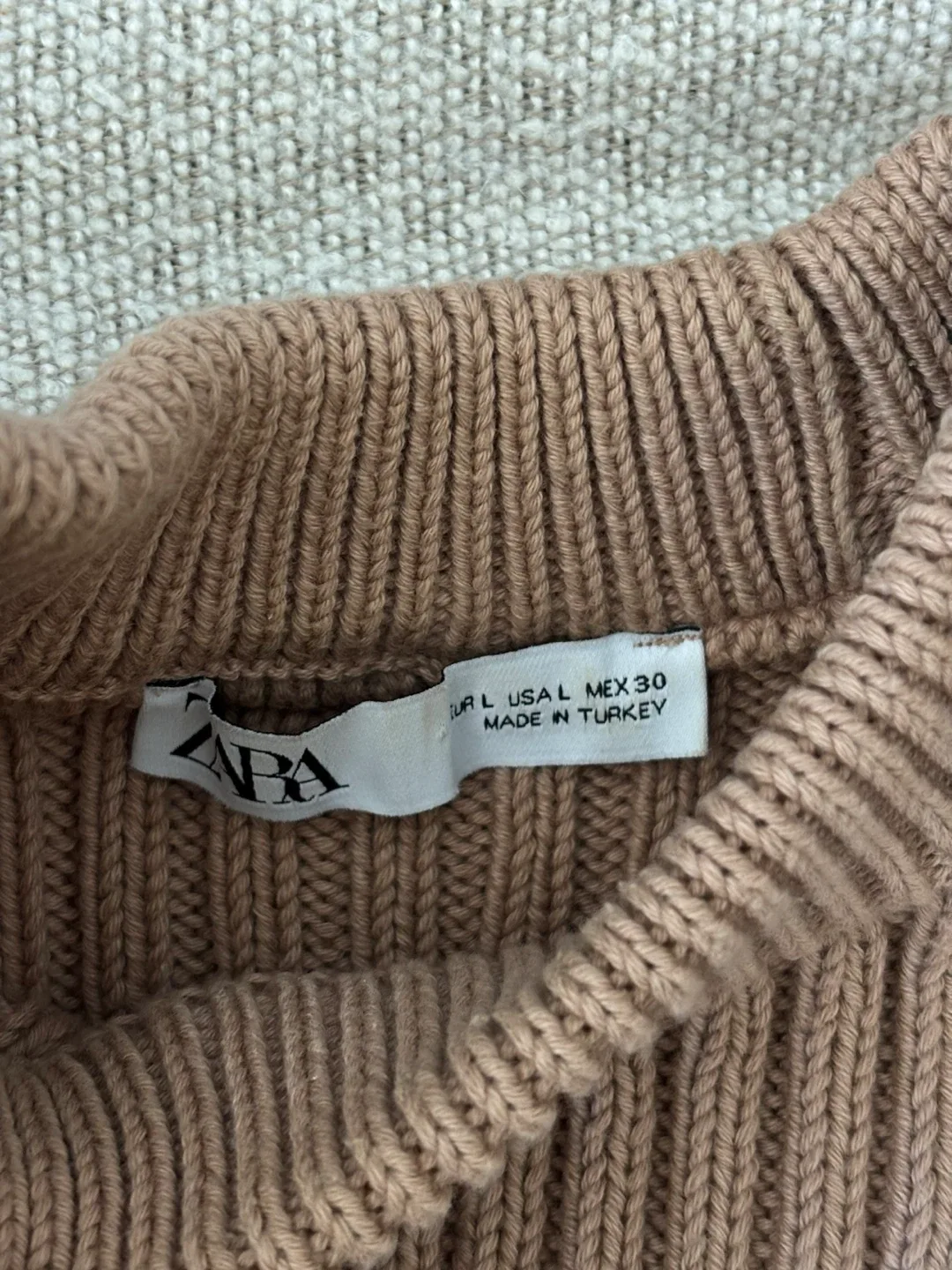 Zara Knit Sweater image indicator(2)