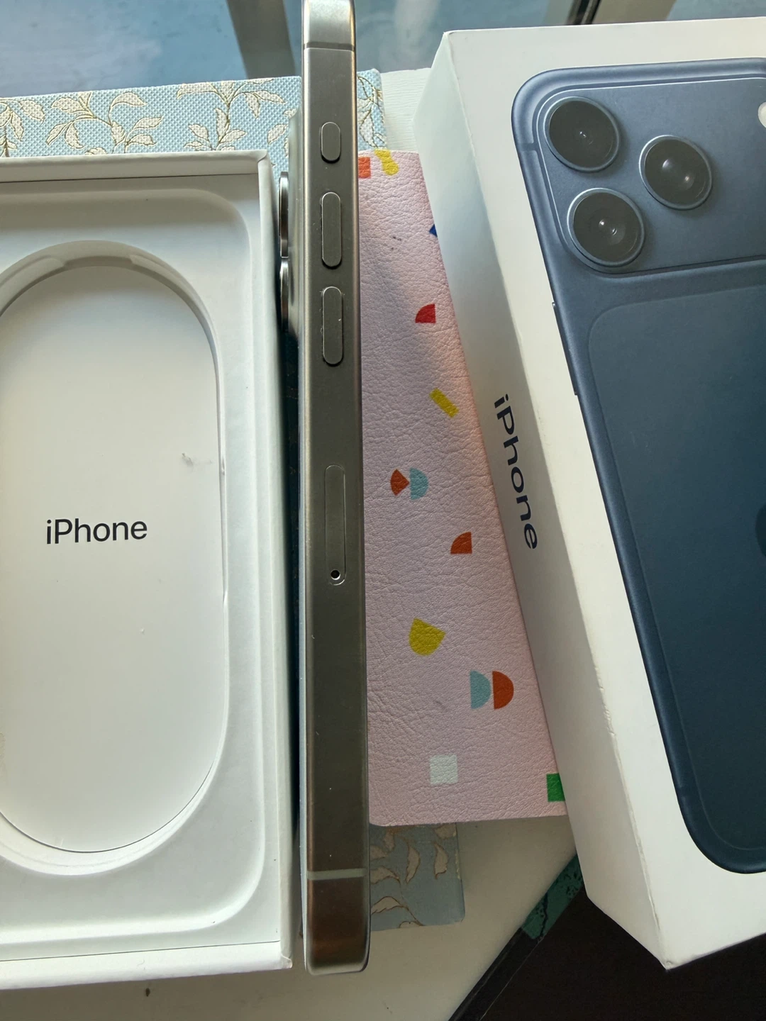 Apple iPhone 15 Pro 128 GB- Excellent Condition! - photo 4