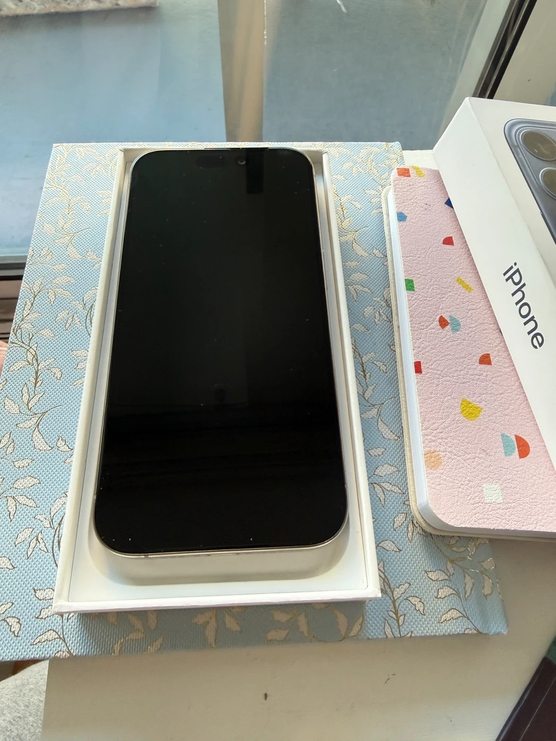 Apple iPhone 15 Pro 128 GB- Excellent Condition!
