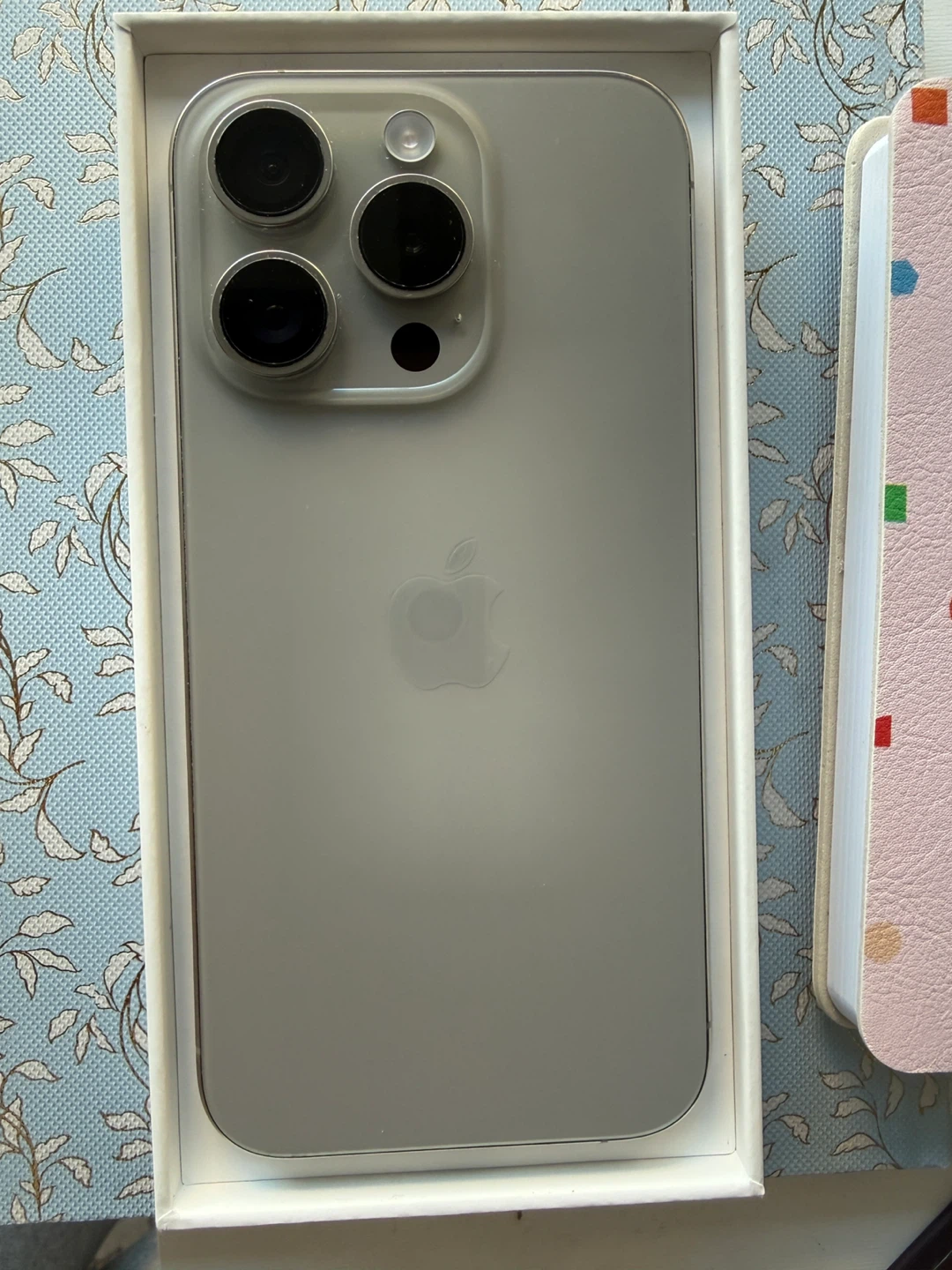 Apple iPhone 15 Pro 128 GB- Excellent Condition! - photo 2