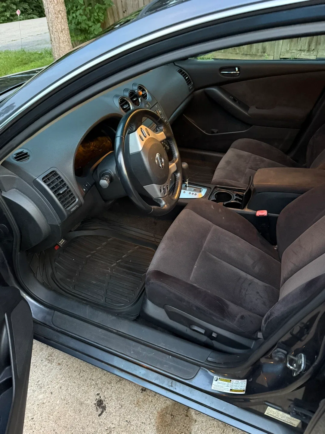 Nissan Altima Sedan image indicator(4)