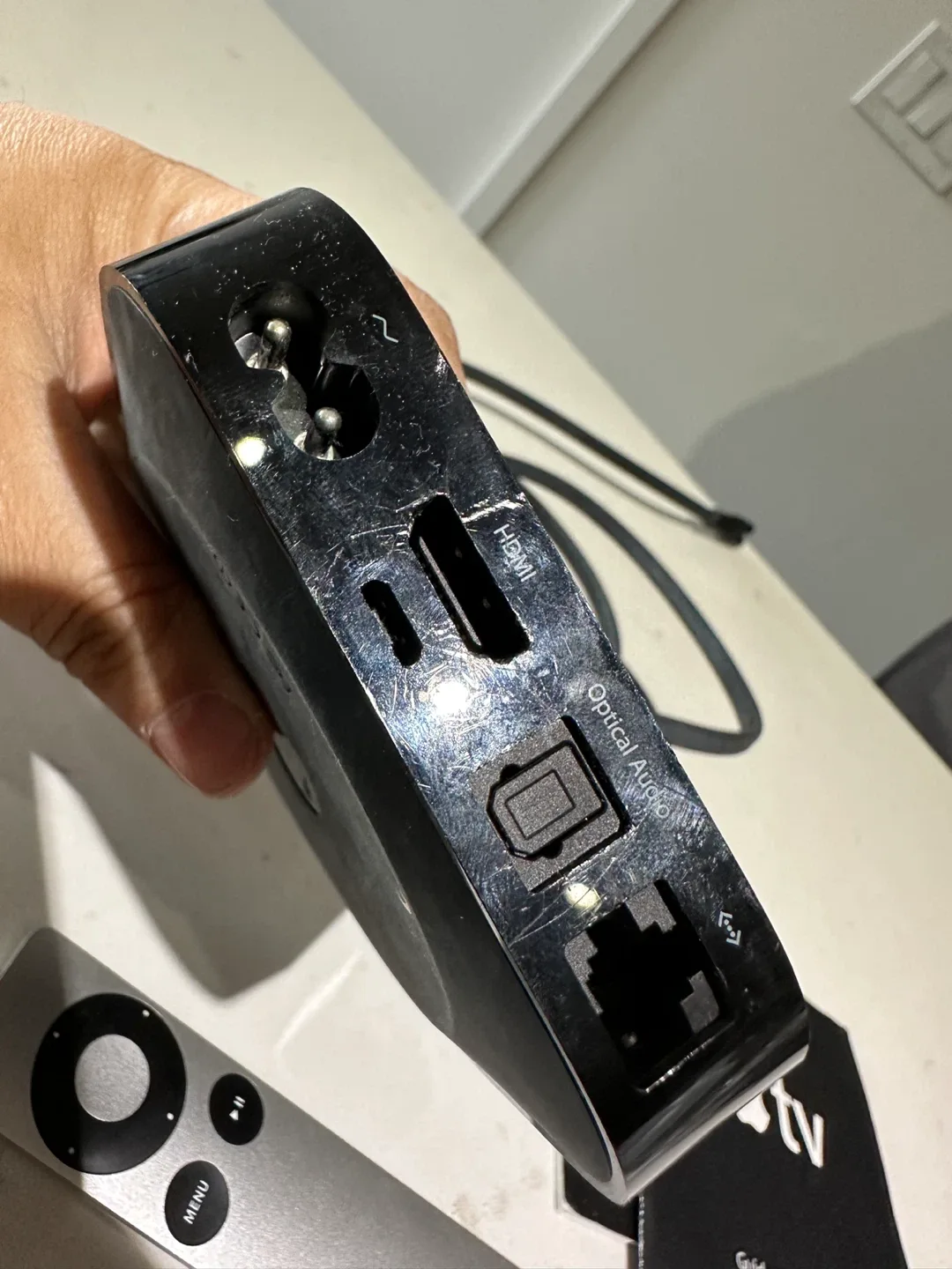 Apple TV (3rd generation) image indicator(2)