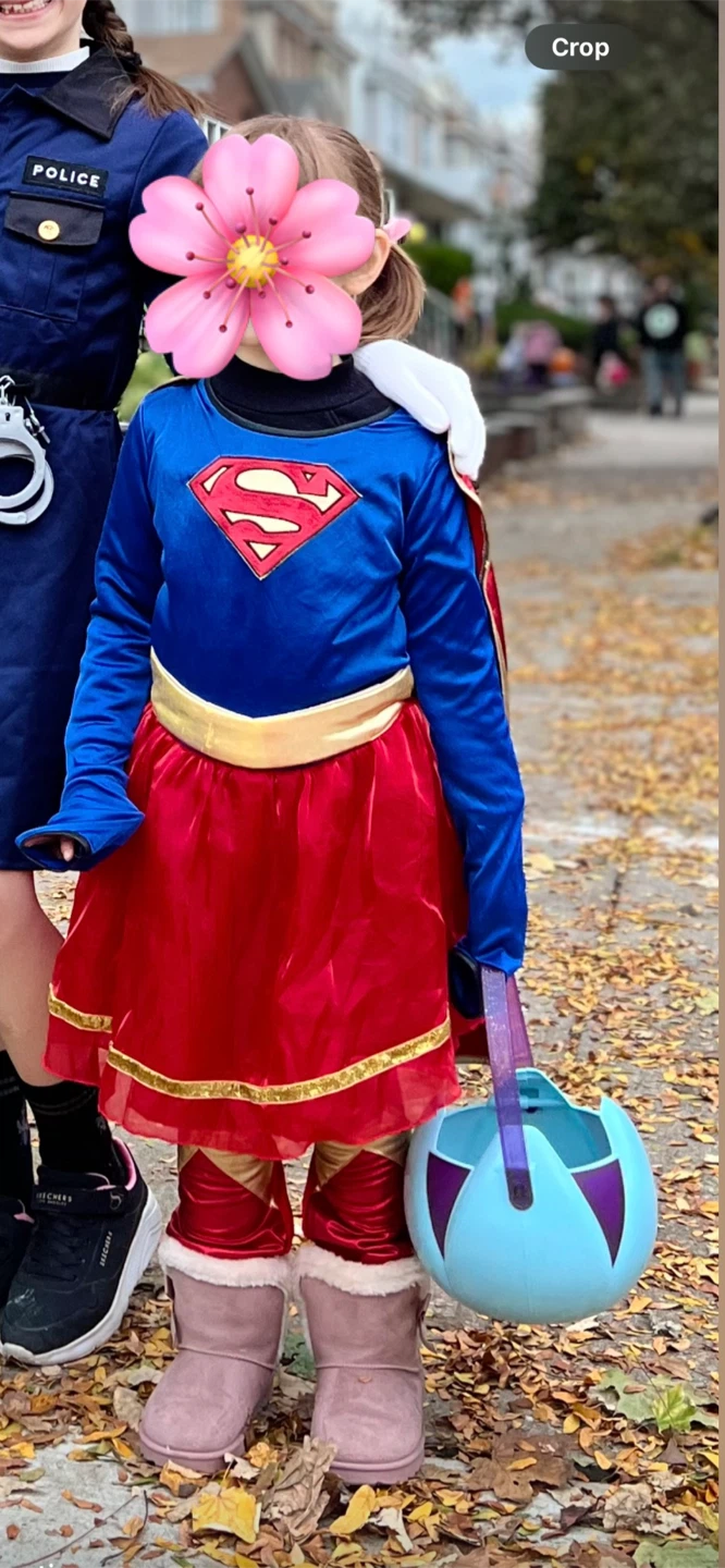 Supergirl Costume - Size 4-5 - photo 4