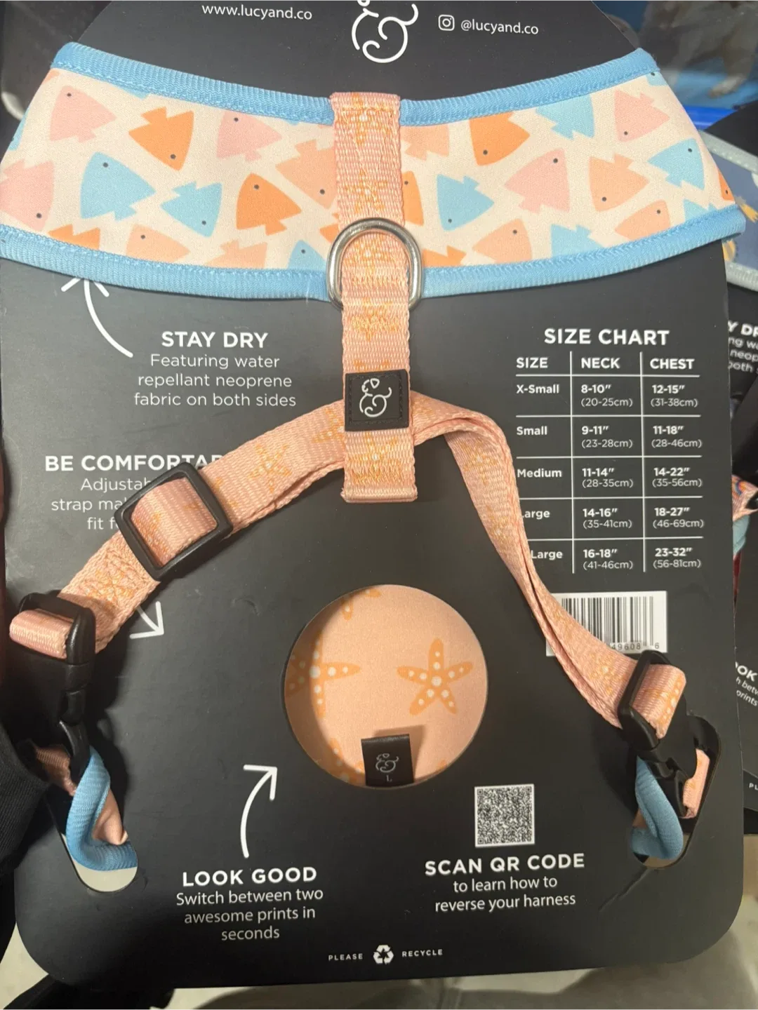 Lucy & Co. Reversible Dog Harness image indicator(2)