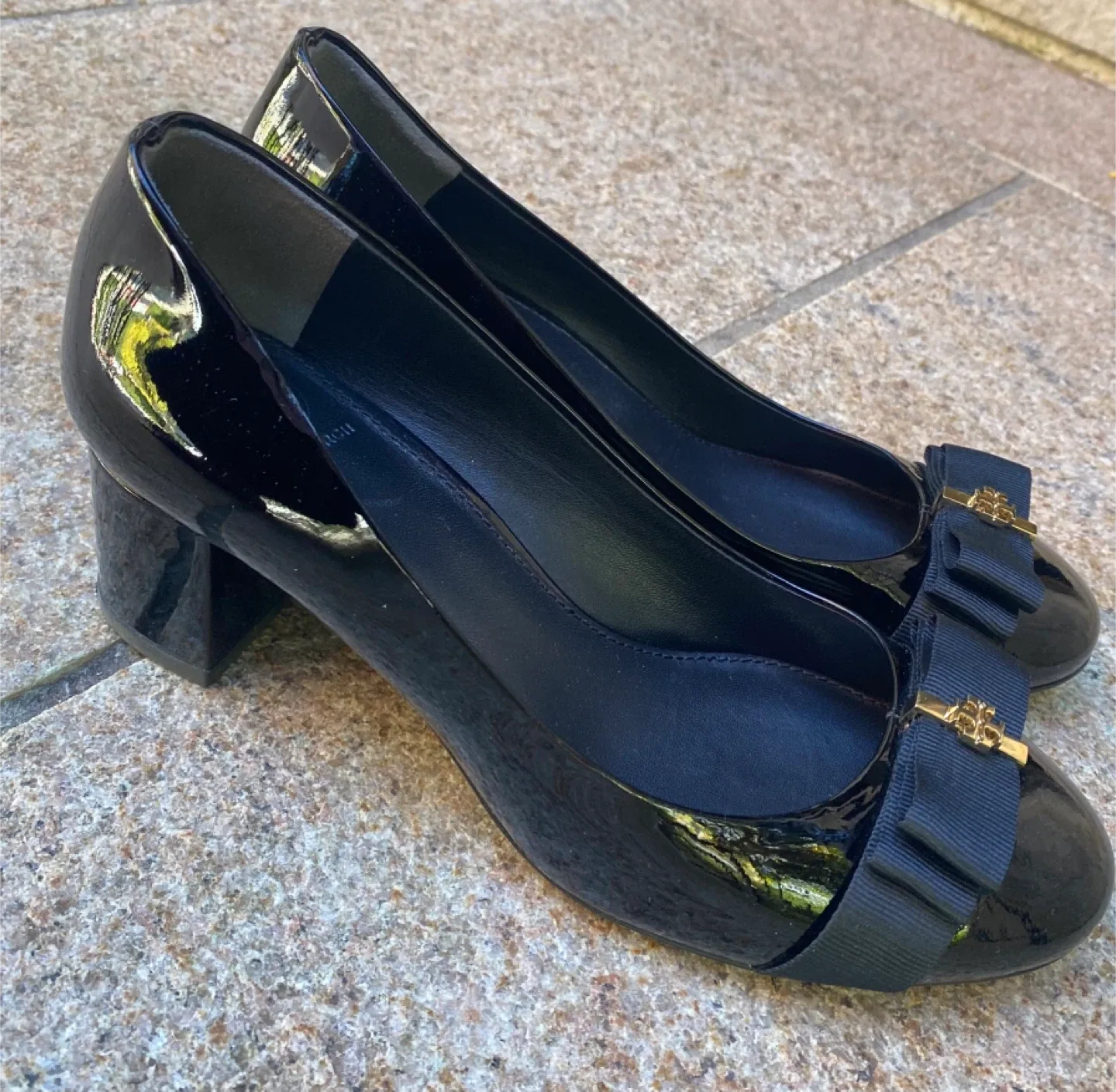 Tory Burch Black Patent Leather Heels image indicator(3)