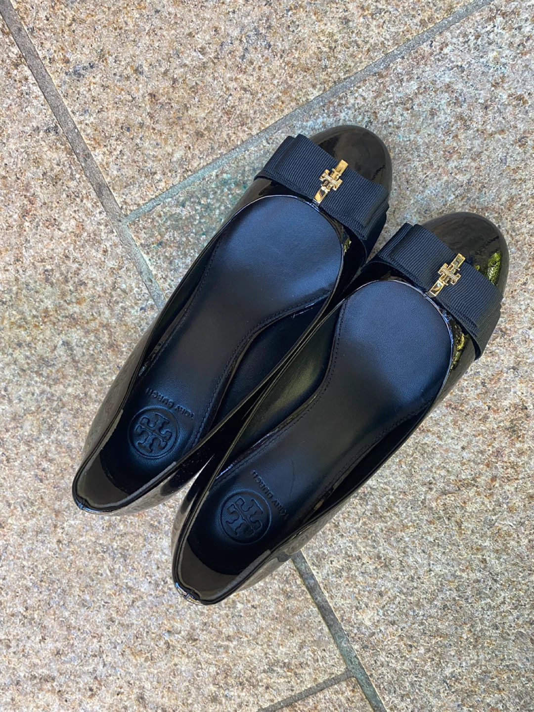 Tory Burch Black Patent Leather Heels - photo 4