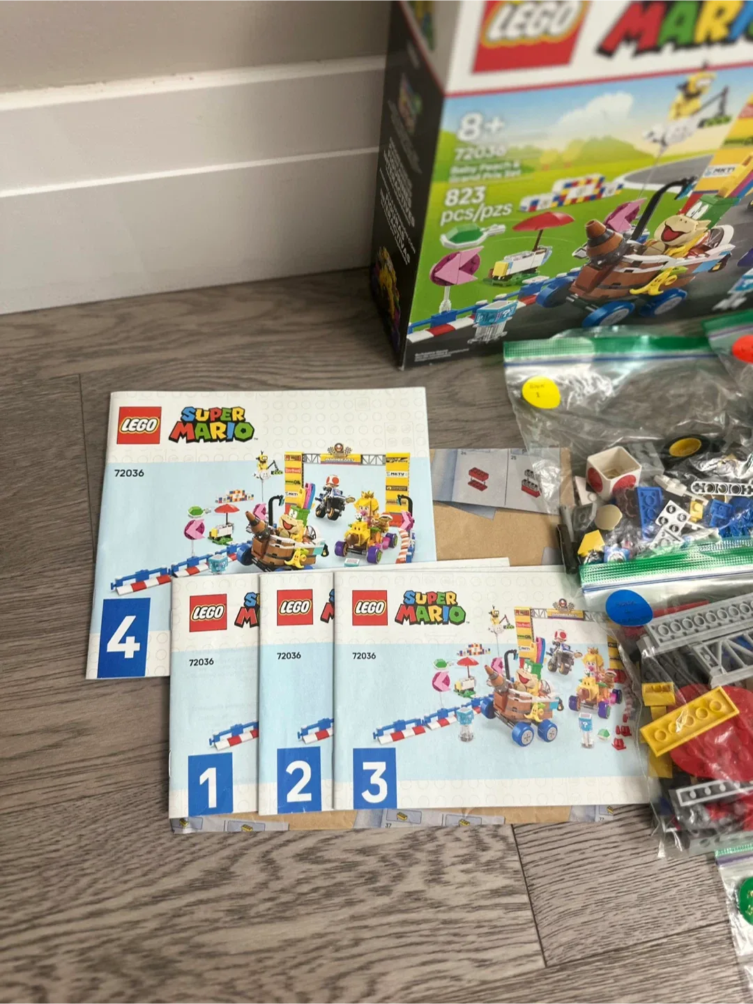 LEGO Super Mario Mario Kart Baby Peach & Grand Prix Set image indicator(2)