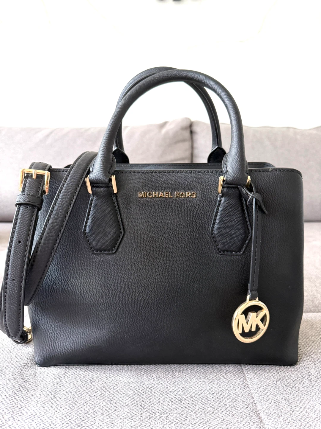 MICHAEL KORS SAVANAH MEDIUM SAFFIANO LEATHER SATCHEL