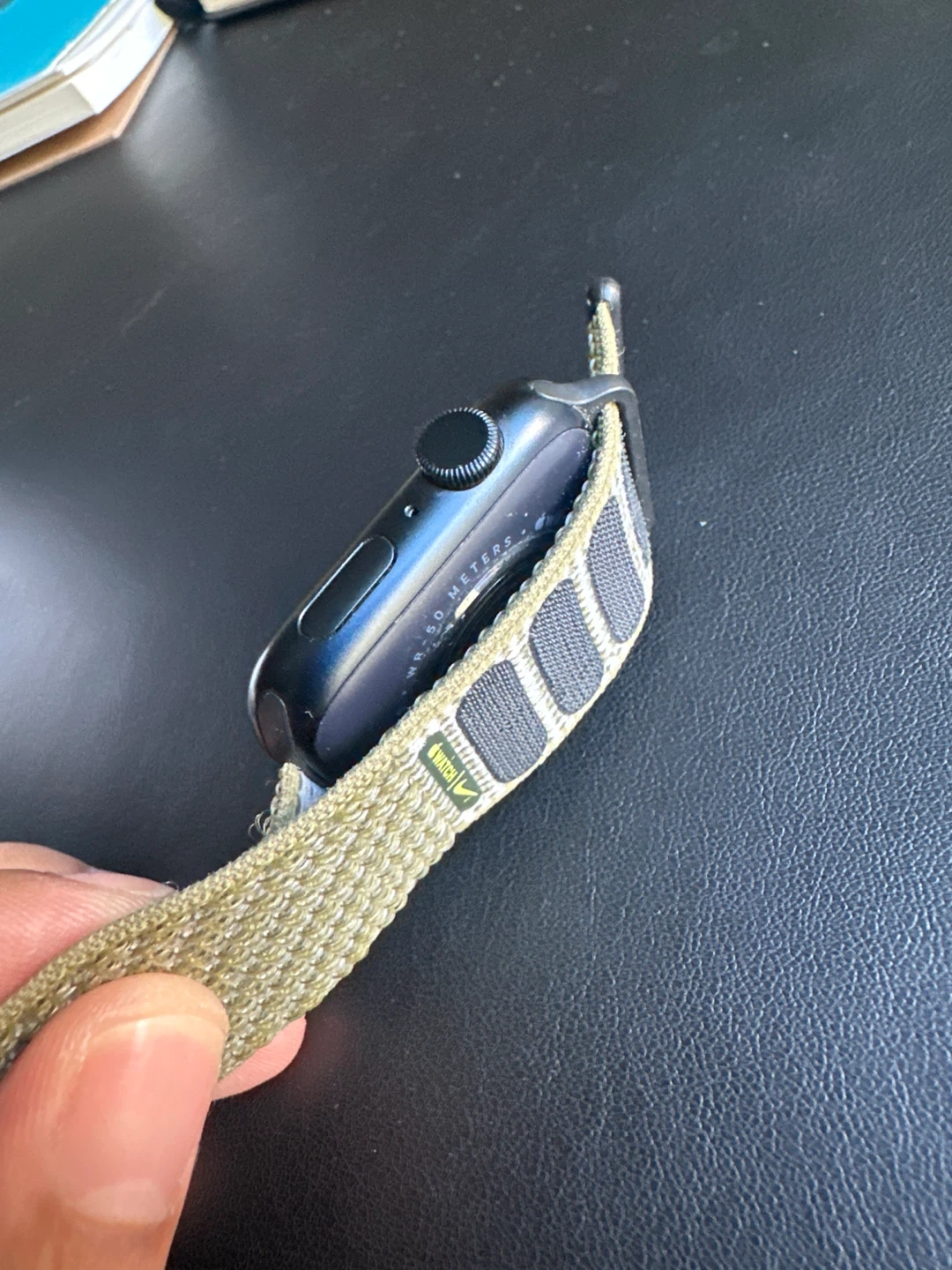 Apple Watch SE 2nd Gen 44mm Nike Edition - photo 4