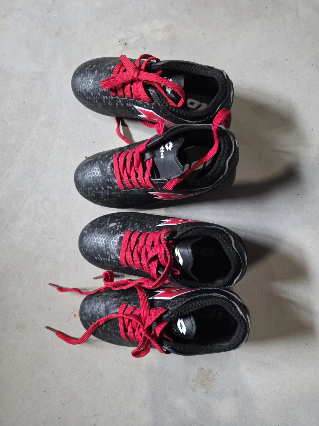 Lotto Storm Soccer Cleats image indicator(2)