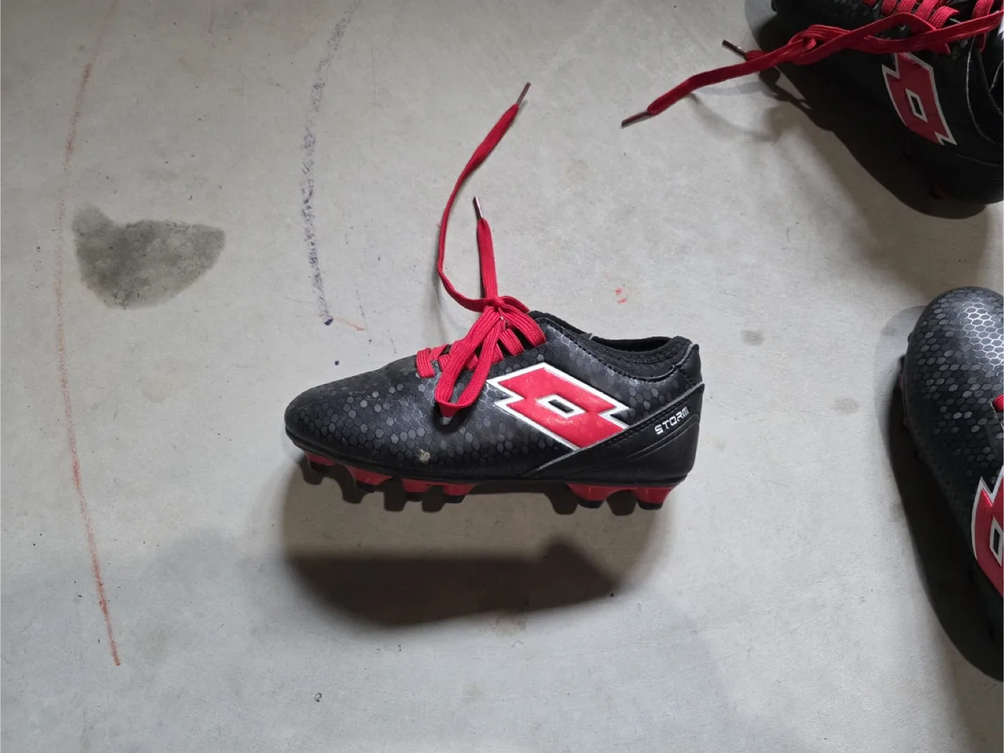 Lotto Storm Soccer Cleats image indicator(4)