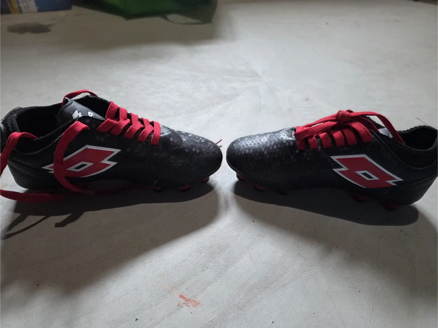 Lotto Storm Soccer Cleats image indicator(7)