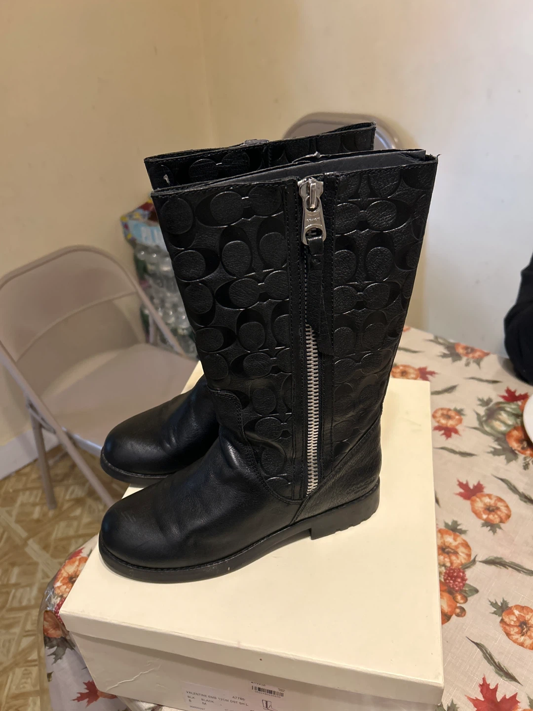 Coach Valentine EMB 12CM DST SH L Black Boots - Size 8 - photo 3