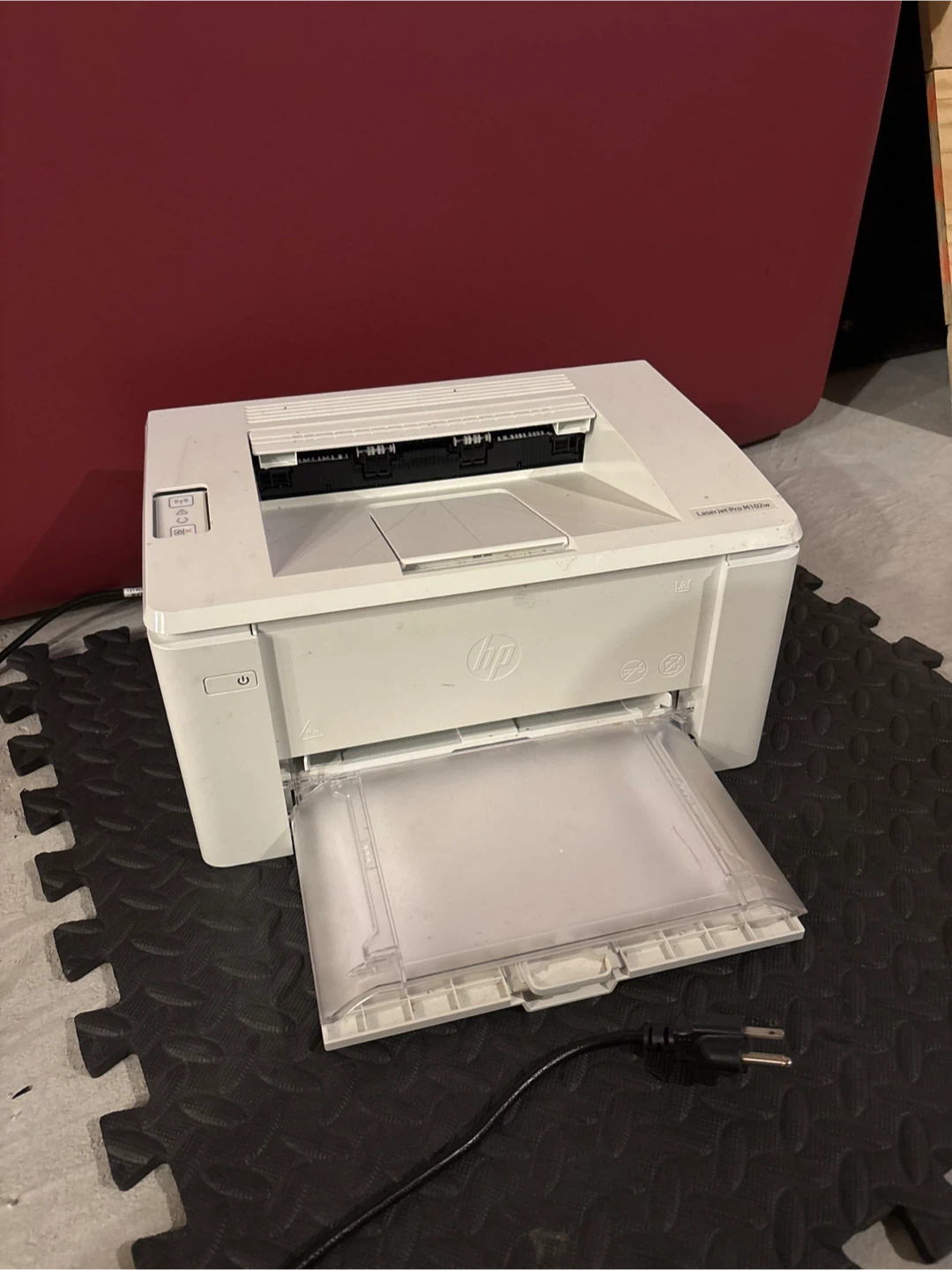 HP LaserJet Pro M102w Printer 🥕