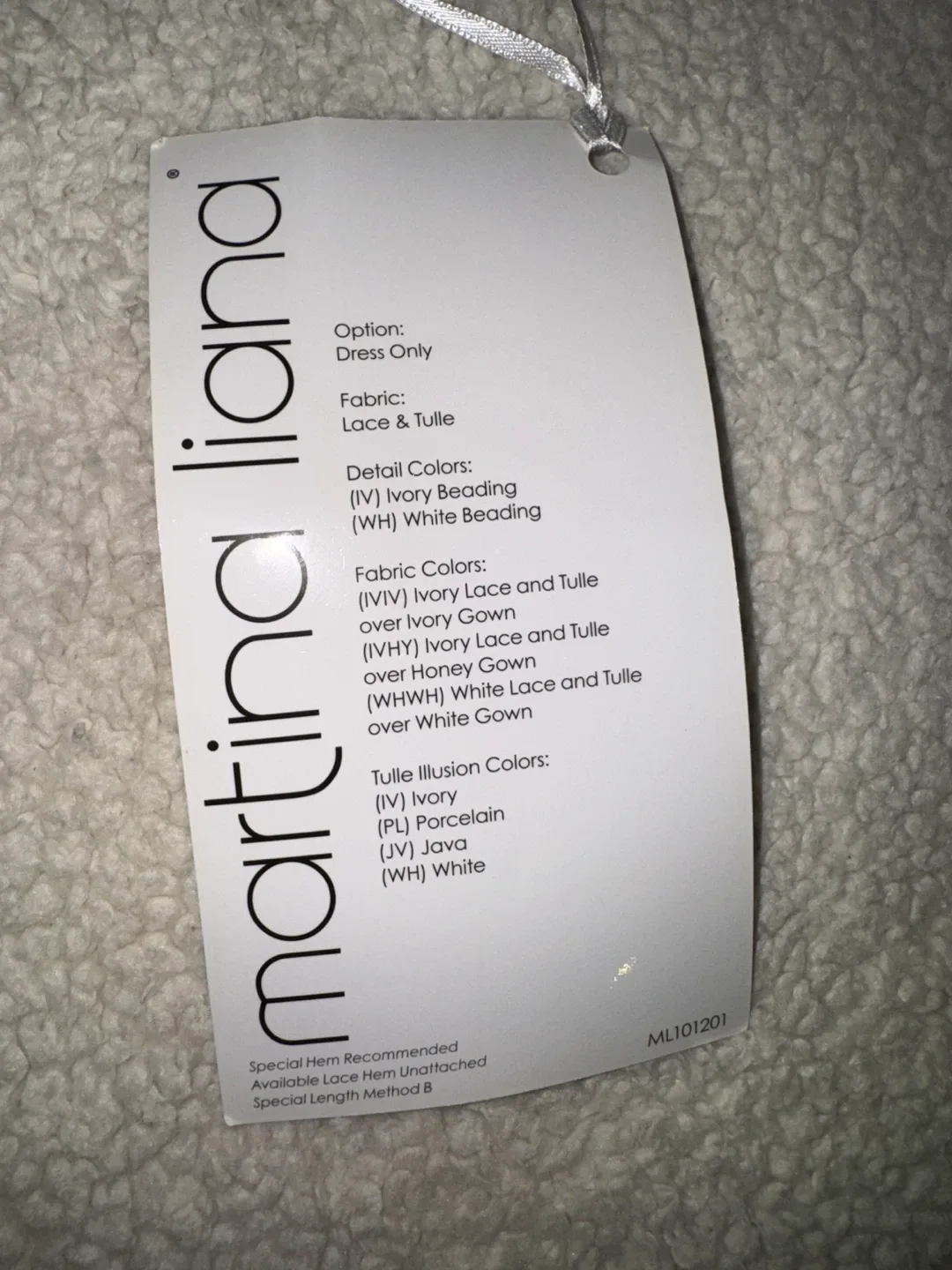 ✨ Martina Liana Wedding Dress – New, Never Worn ✨ image indicator(10)