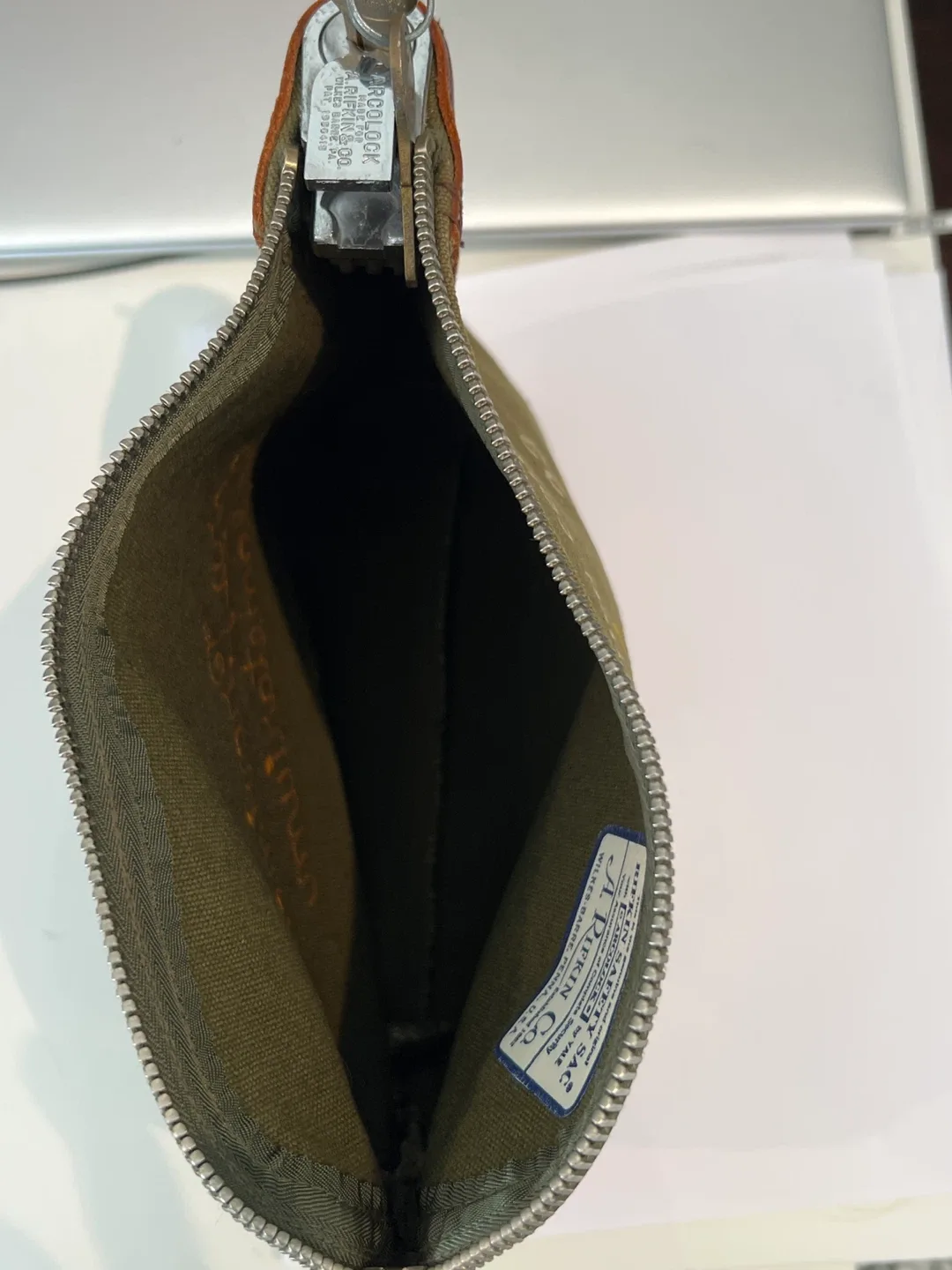 Rifkin Safety Sac - Calgary Planetarium image indicator(5)