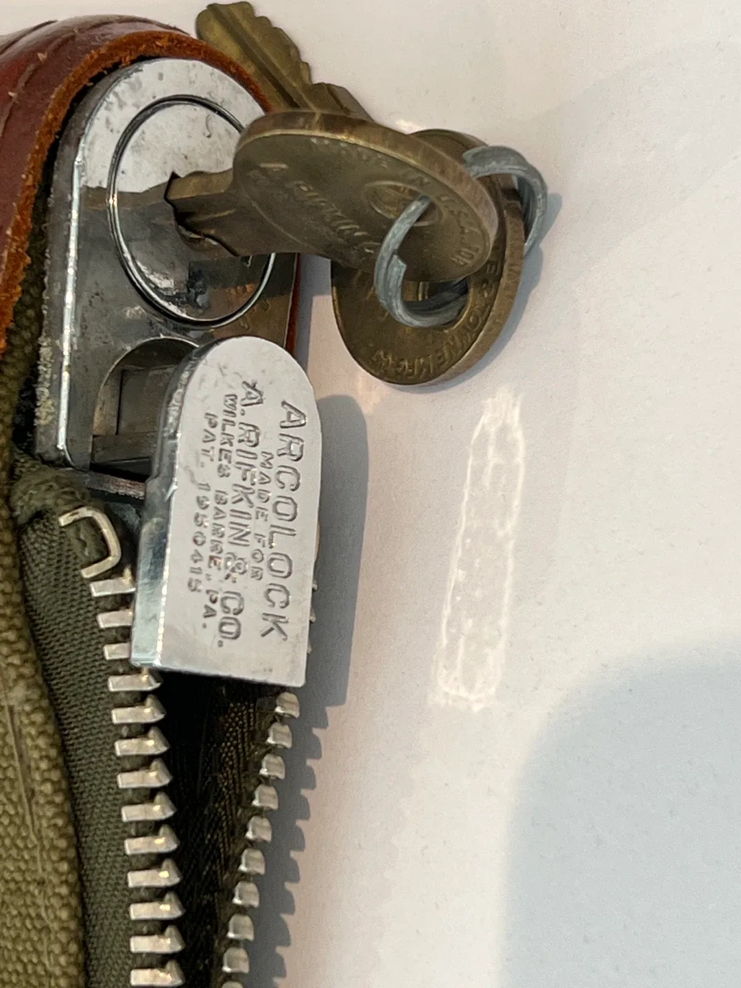 Rifkin Safety Sac - Calgary Planetarium image indicator(4)