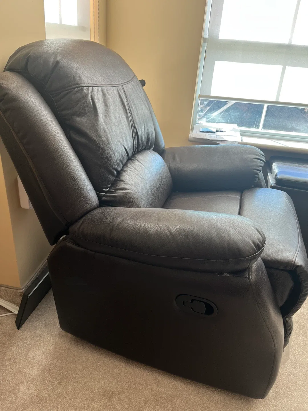 Natuzzi Leather Recliner Chair - Brown image indicator(2)