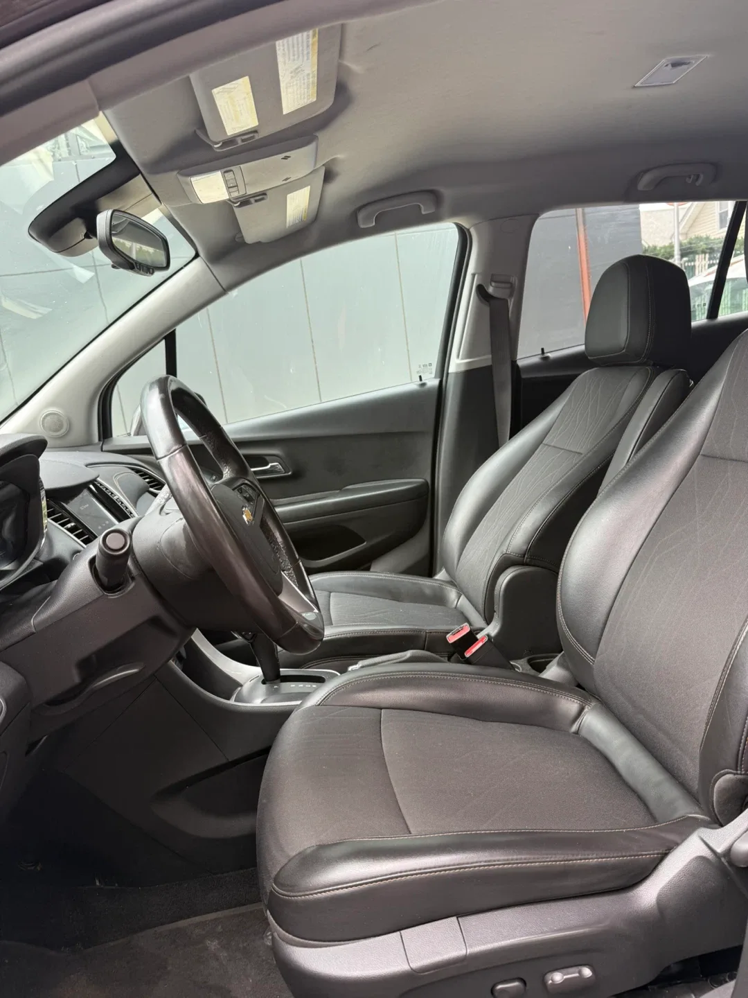 Chevrolet Trax SUV 2022. 1 owner image indicator(9)