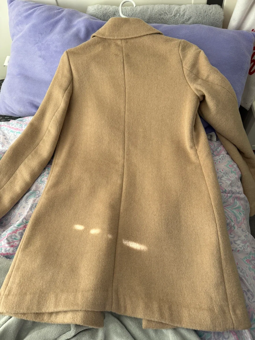 Dynamite XS Beige Coat image indicator(3)