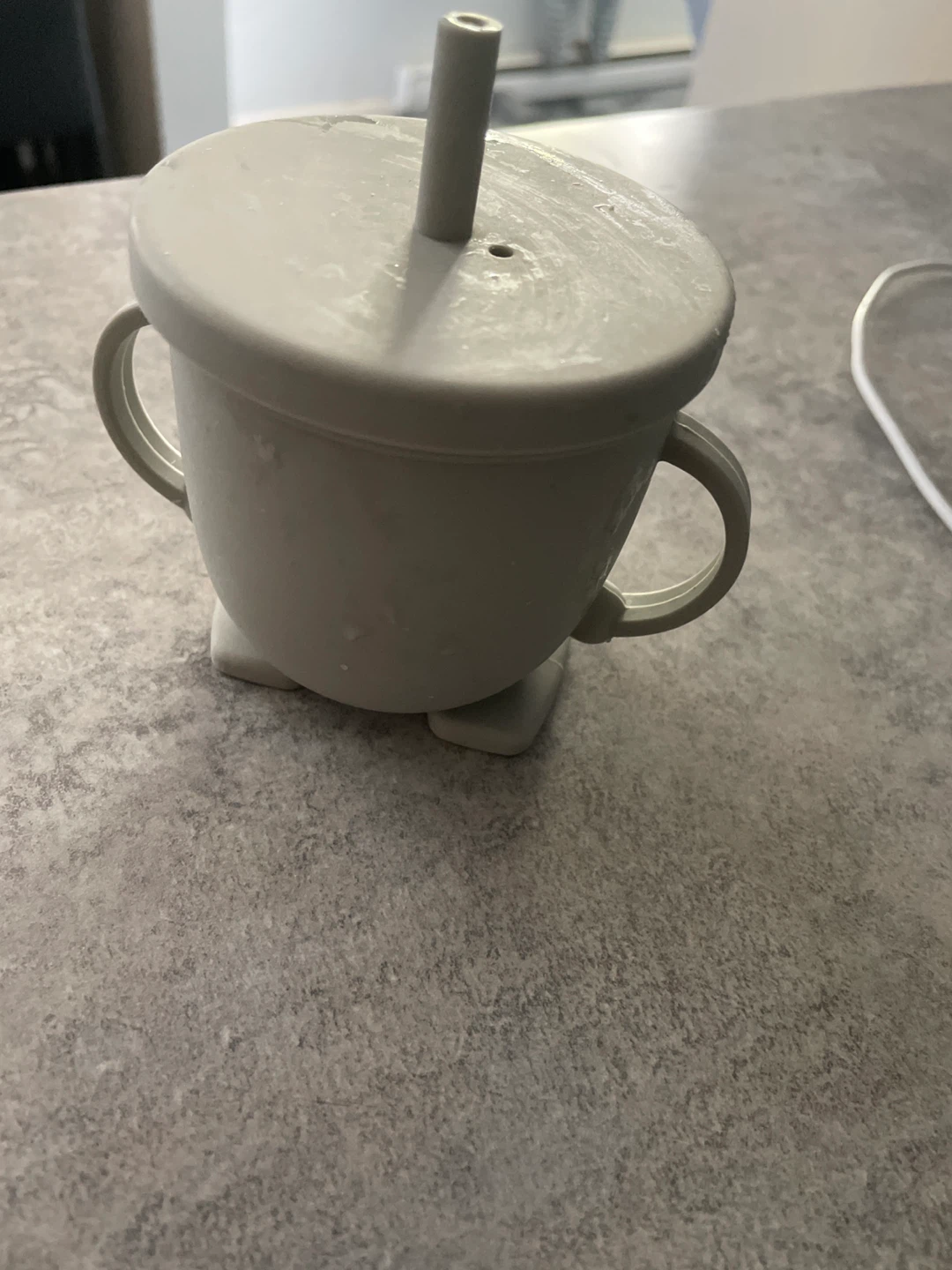 Silicone Sippy Cup with Handles 🥕
