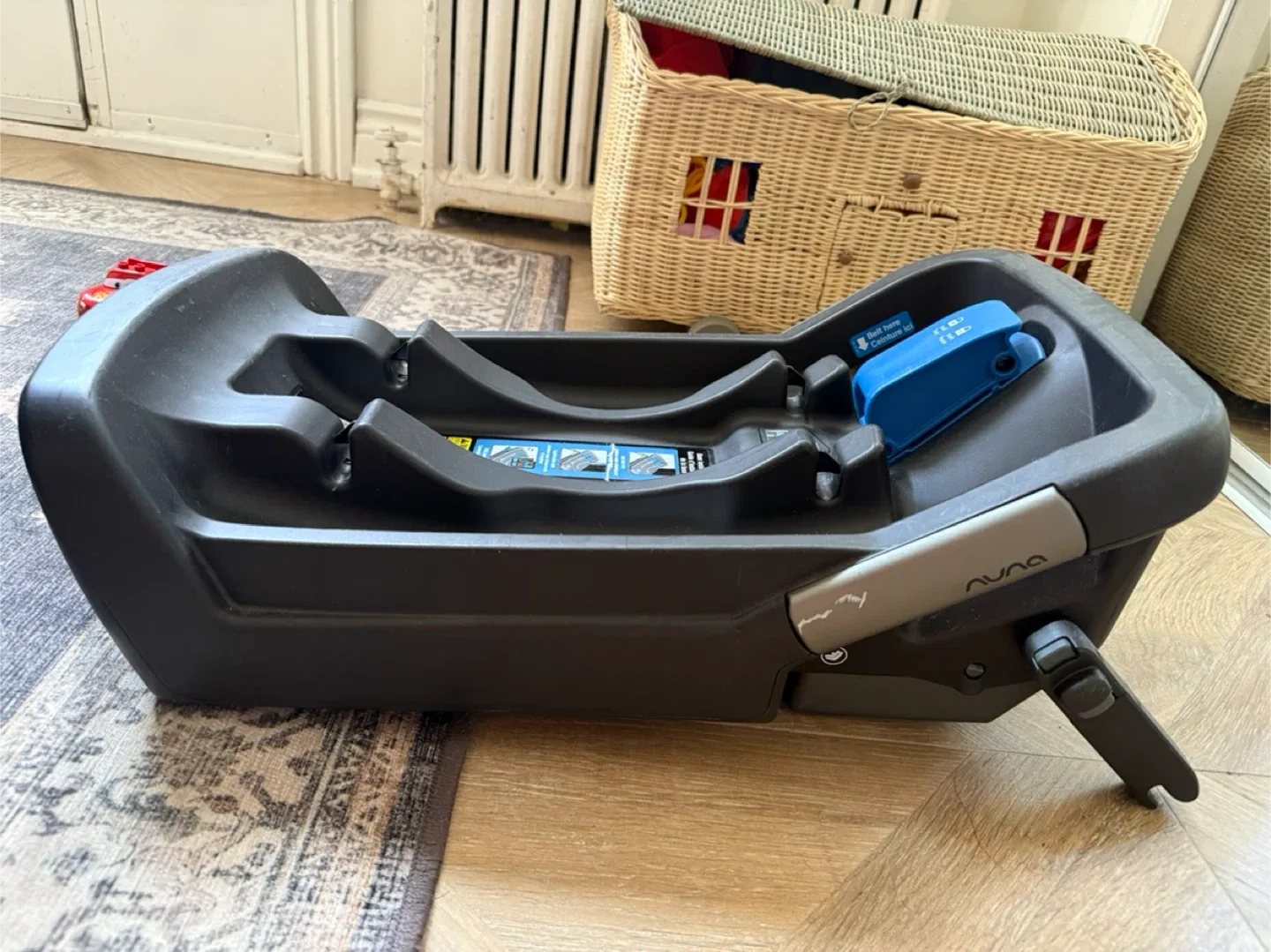 Nuna Pipa Infant Car Seat with Base image indicator(4)