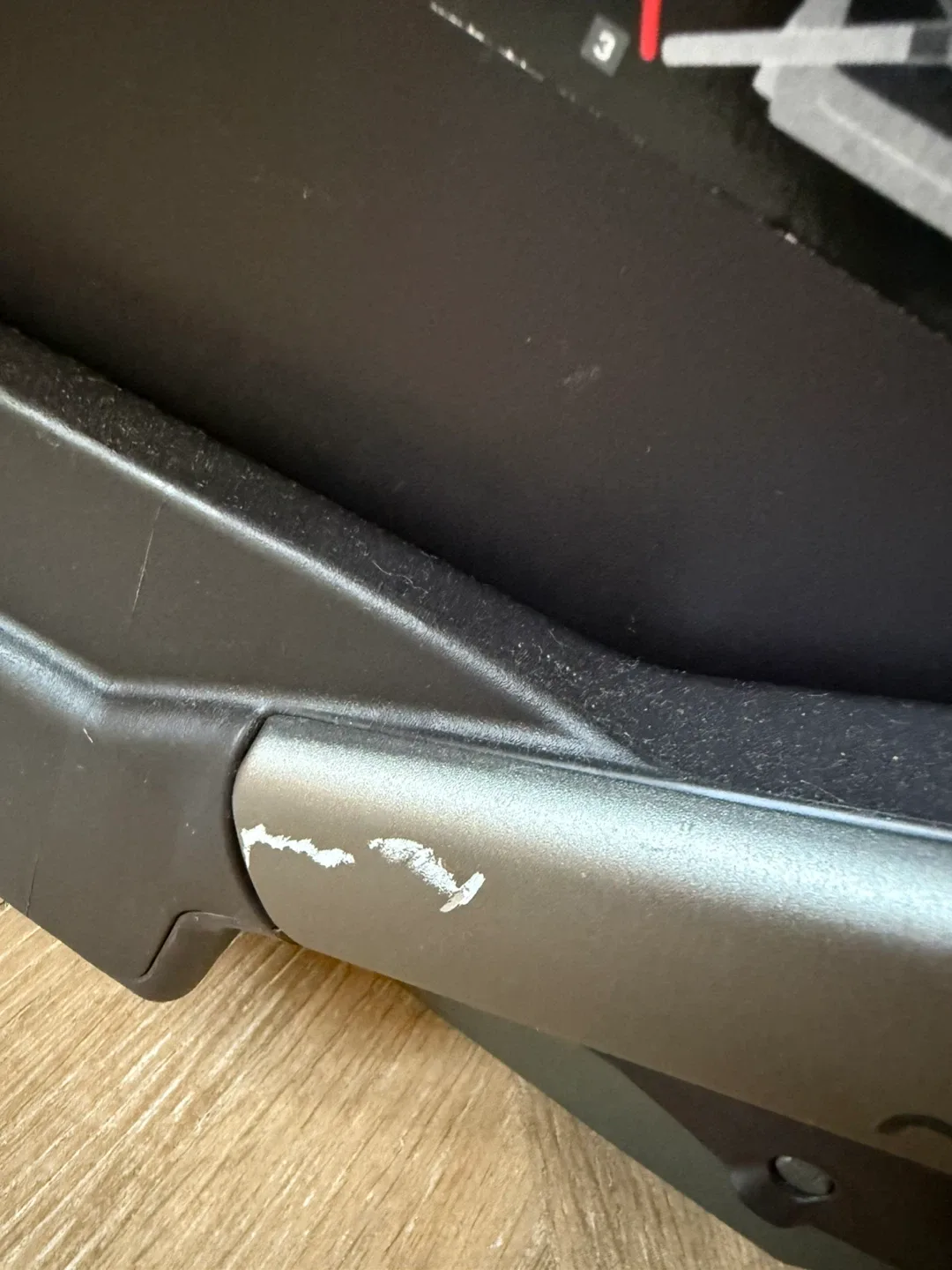 Nuna Pipa Infant Car Seat with Base image indicator(8)