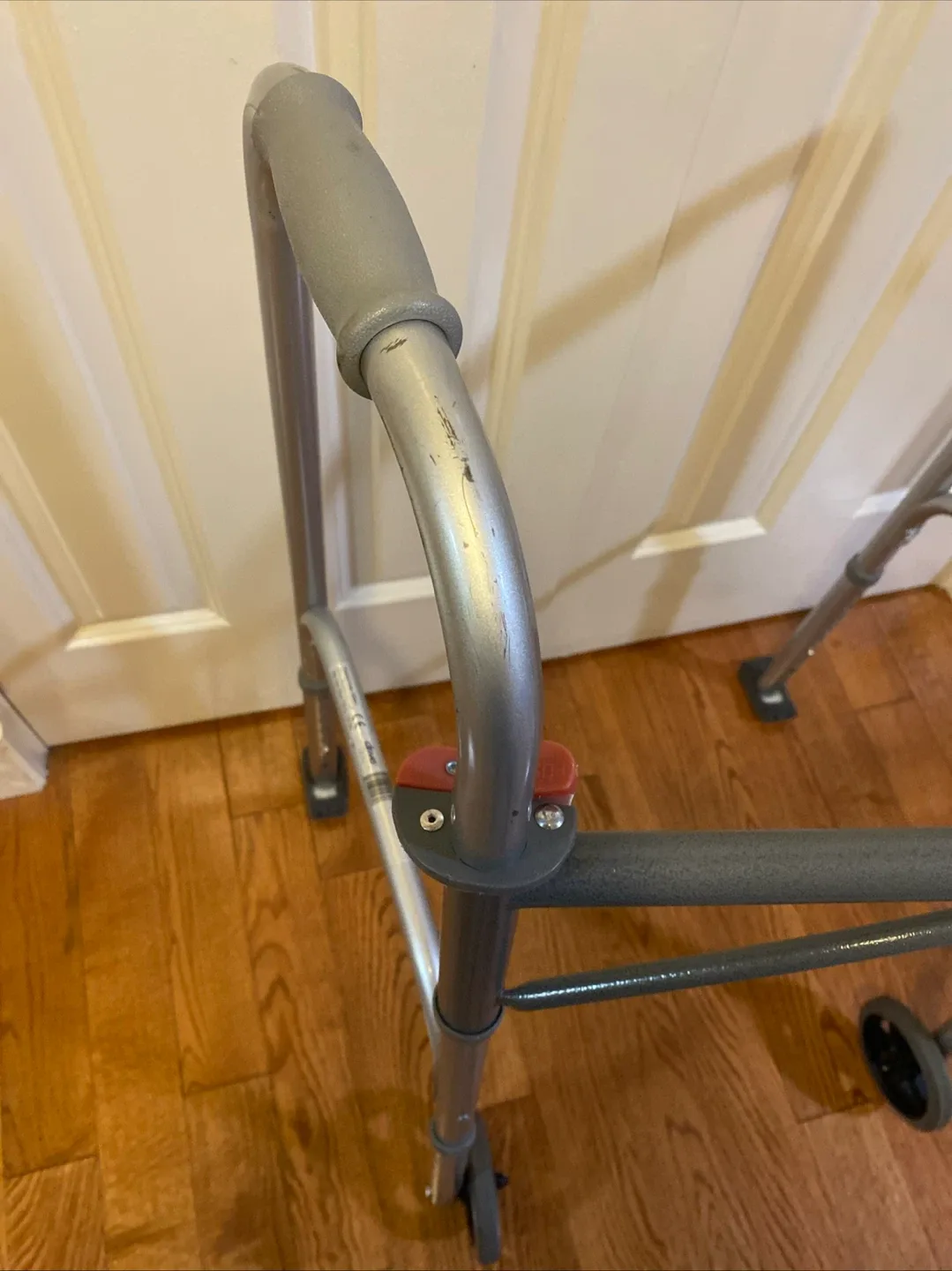 Drive Medical HX5 9JP Walker image indicator(3)