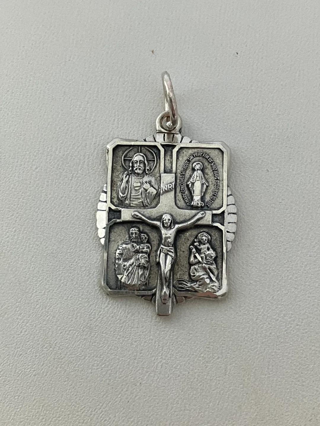 Sterling Silver Religious Medal Pendant image indicator(3)