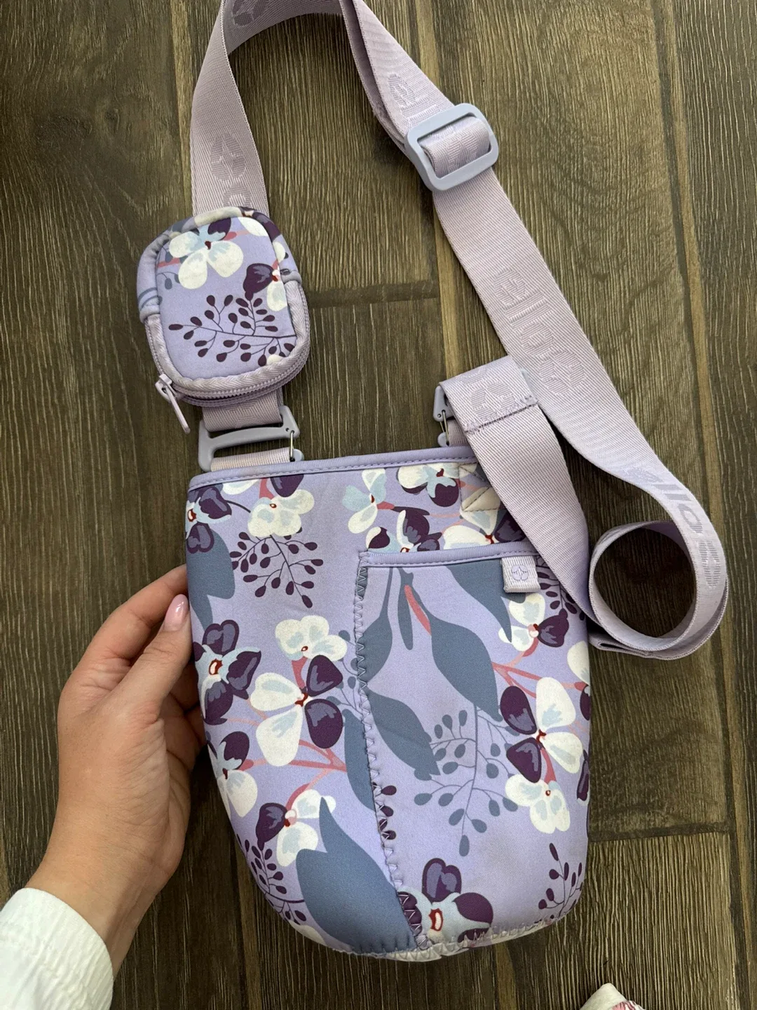 Ello Floral Crossbody Bag image indicator(2)