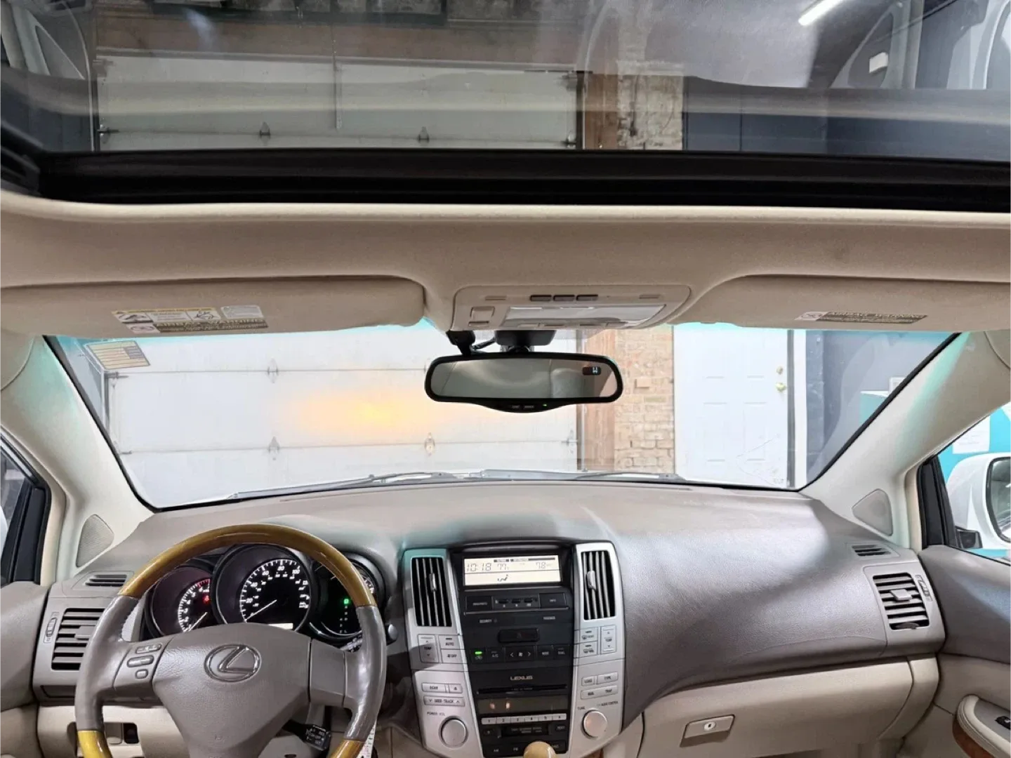 2004 Lexus RX 350 White SUV image indicator(10)