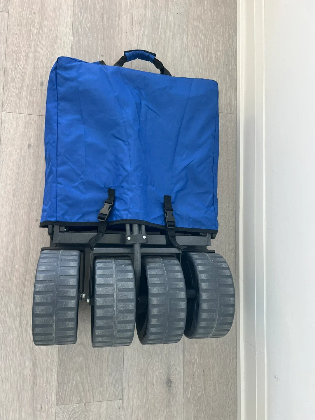 MAC Sports Collapsible Outdoor Utility Wagon - Blue image indicator(2)