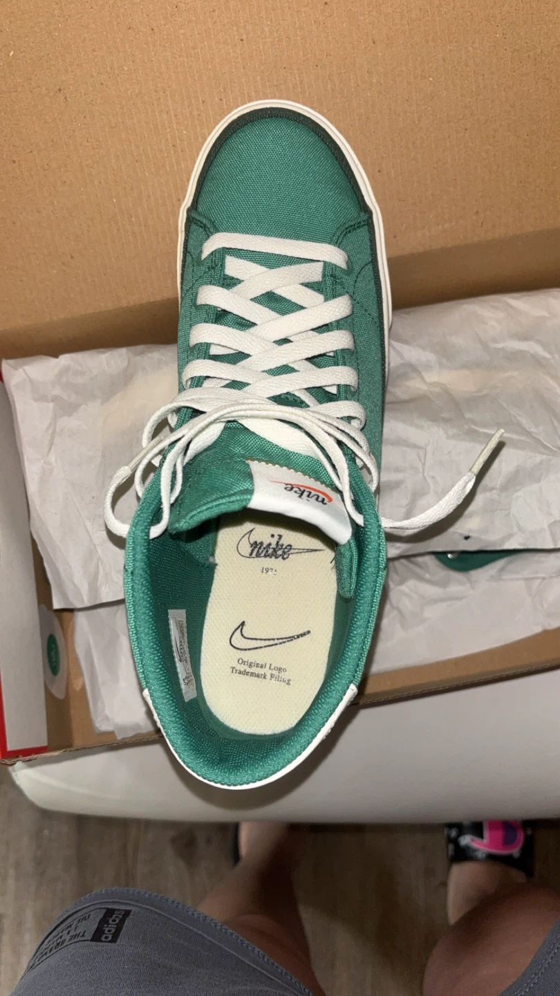 Nike Blazer Mid '77 Green/White - Size 9.5 - photo 2