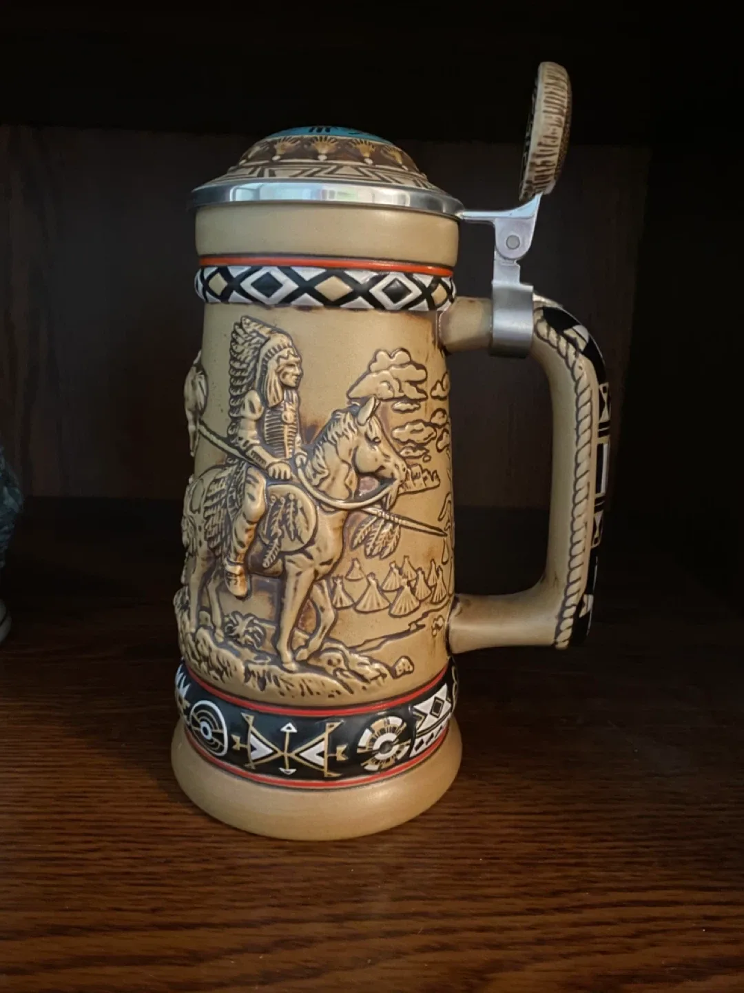 Avon Canada North American Indian Stein image indicator(2)